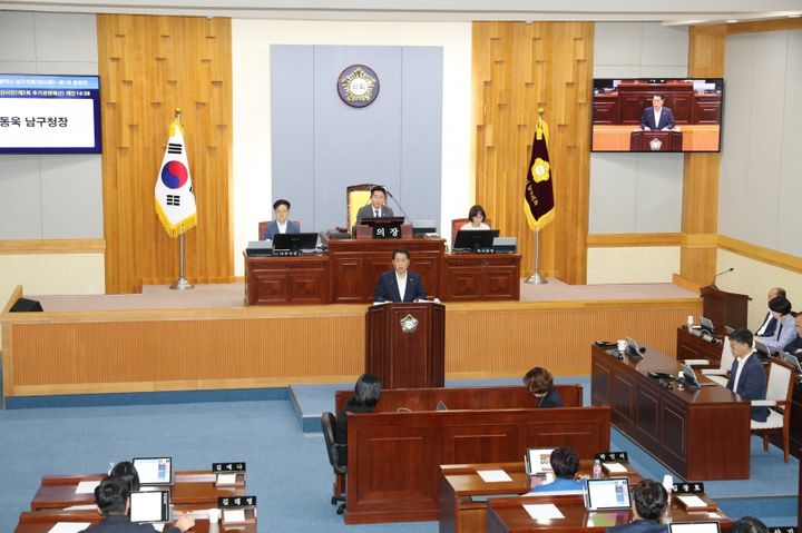 [울산=뉴시스]6일 울산 남구의회 본회의장에서 제254회 임시회 제1차 본회의가 진행되고 있다. (사진=울산 남구의회 제공) 2023.09.06. photo@newsis.com *재판매 및 DB 금지