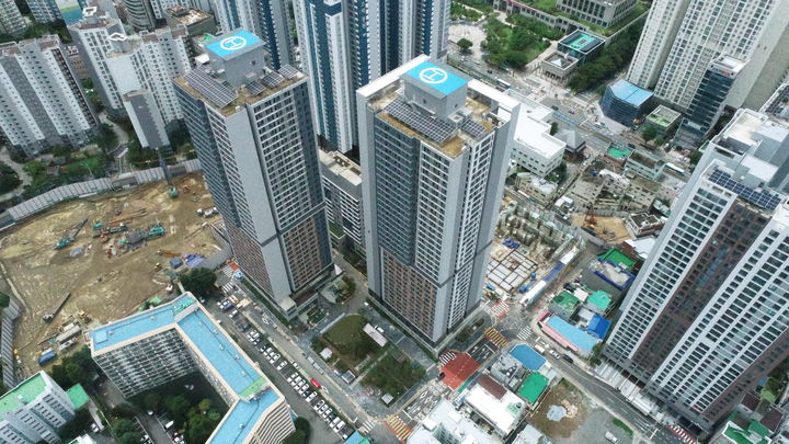 [부산=뉴시스] 부산 연제구 시청앞 행복주택 2단지 전경 (사진=부산도시공사 제공) *재판매 및 DB 금지