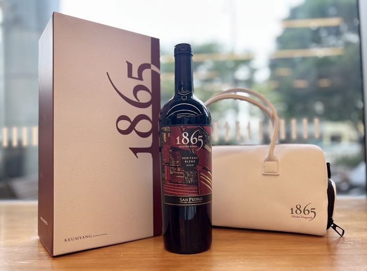 '1865헤리티지 보스턴백 패키지' (사진=이마트24 제공) *재판매 및 DB 금지