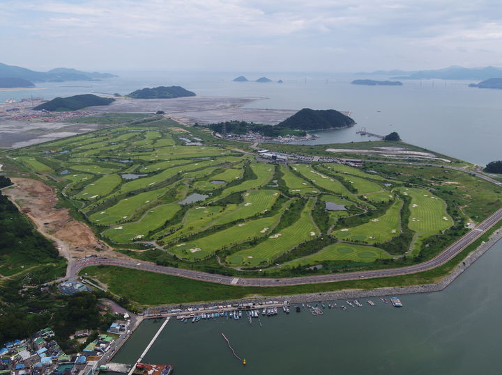 [창원=뉴시스] 경남 창원시 진해구 웅동1지구. (사진=뉴시스 DB). photo@newsis.com  *재판매 및 DB 금지