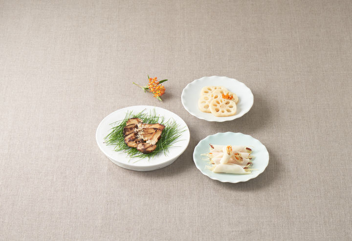 [서울=뉴시스] 조계종 사찰음식 전문점 발우공양 가을 메뉴.(자료사진) (사진=한국불교문화사업단 제공) 2023.09.14. photo@newsis.com *재판매 및 DB 금지