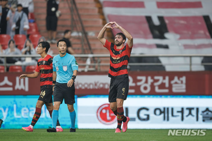 [서울=뉴시스]포항 스틸러스 공격수 제카. (사진=프로축구연맹 제공)