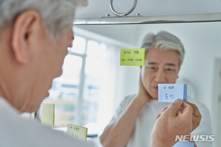 認知症、他の人ではありません…「100万人の患者、この数の「この」は導入されるべきです」