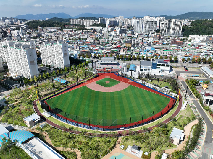 [광주=뉴시스] 무등경기장 야구장. (사진=뉴시스 DB). photo@newsis.com *재판매 및 DB 금지
