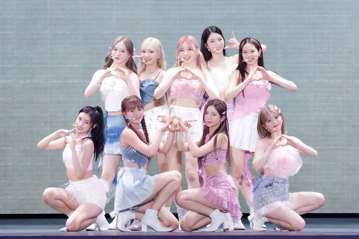 [서울=뉴시스] 니쥬(NiziU) 두 번째 단독 투어 조조 마린 스타디움 공연. (사진 = JYP엔터테인먼트 제공) 2023.09.21. photo@newsis.com *재판매 및 DB 금지