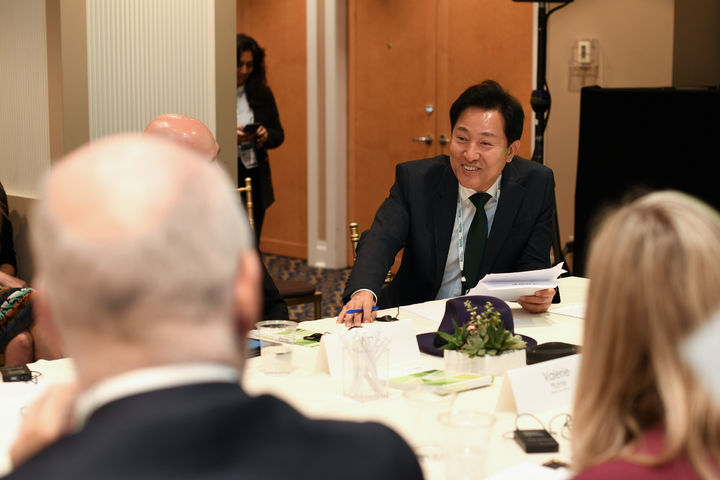 [사진=뉴시스]C40 운영위원회에서 발언하는 서울시장.(사진=서울시 제공) *재판매 및 DB 금지