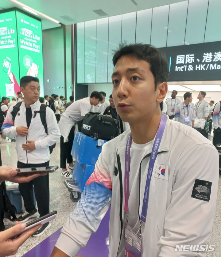 [항저우=뉴시스]남자농구대표팀 허훈 