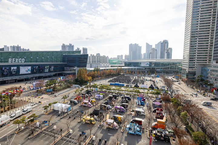 지스타사무국은 오는 11월16일~19일까지 4일 간 부산 벡스코에서 개최되는 국내 최대 게임 전시회 ‘지스타 2023’ 푸드트럭 참가자를 공개 모집한다고 25일 밝혔다.(사진=지스타사무국) *재판매 및 DB 금지