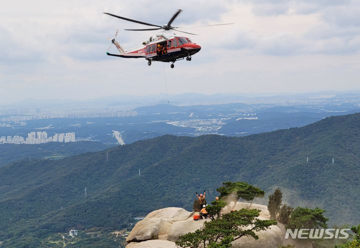 등산객 구조 현장. (사진=경기도북부소방재난본부 제공)