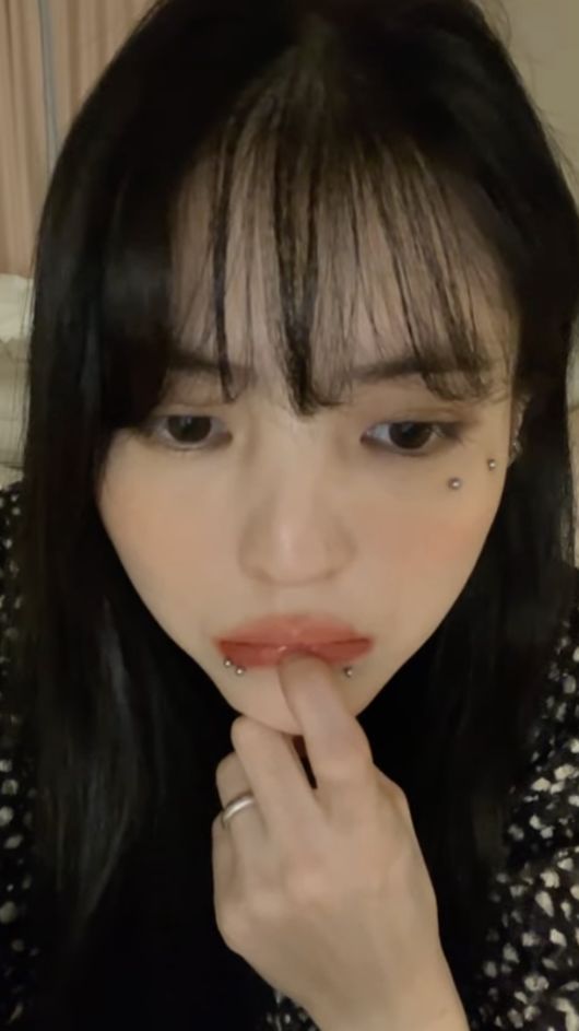 [서울=뉴시스] 한소희. (사진=한소희 SNS 캡처) 2023.09.26. photo@newsis.com *재판매 및 DB 금지