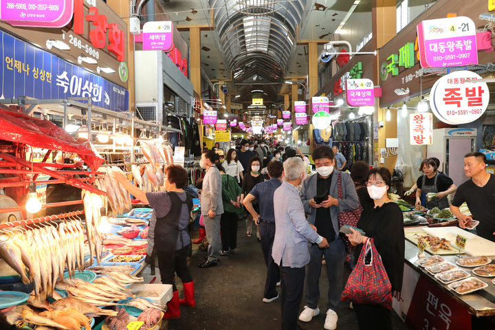 [울산=뉴시스] 울산 남구 신정상가시장 전경. (사진=울산 남구 제공) photo@newsis.com *재판매 및 DB 금지