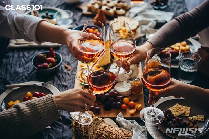 [서울=뉴시스] vinojin 와인 입문 클래스. (사진=클래스101 제공). photo@newsis.com