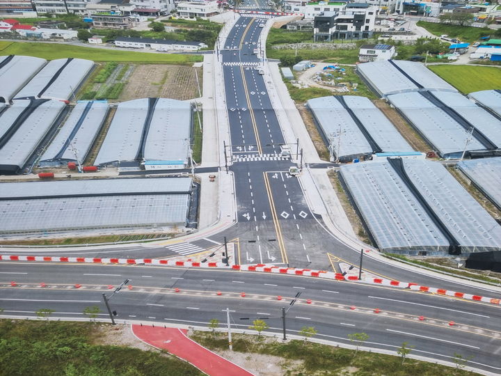 [진주=뉴시스] 진주 금산삼거리 지방도 1009호선 간 도시계획도로. *재판매 및 DB 금지