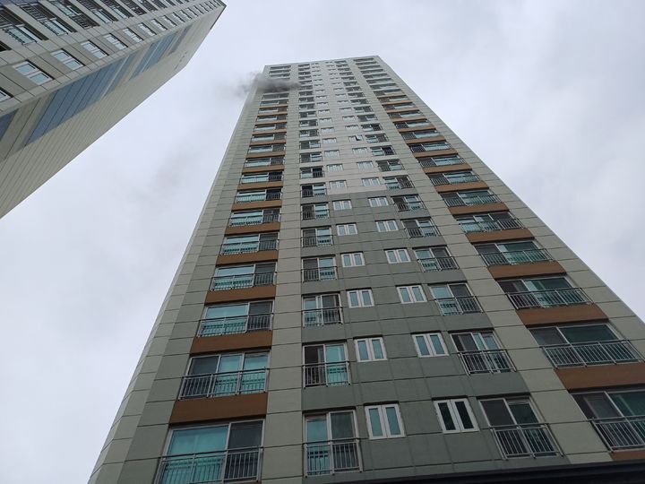 아산 방축동 아파트 화재. 사진=아산소방서 제공 *재판매 및 DB 금지