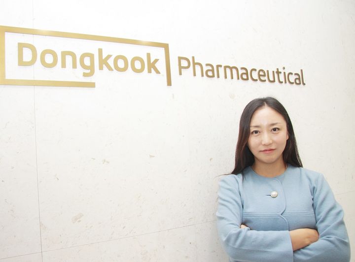 [서울=뉴시스] 병‧의원 유통용 화장품의 스킨부스터 시장에 진출한 동국제약의 최유리 ETC마케팅부 책임매니저가 지난달 26일 기자들과 만나 포부를 밝혔다. 2023.10.05. photo@newsis.com&nbsp; *재판매 및 DB 금지