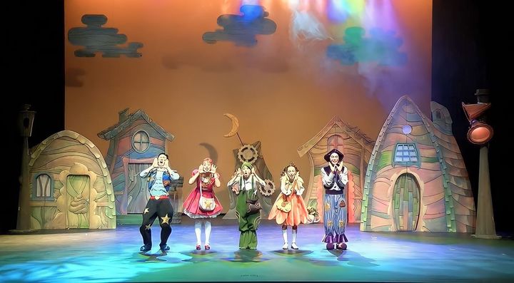 [수원=뉴시스] '넌 특별하단다' 가족 뮤지컬 공연 장면. (사진=수원문화재단 제공) 2023.10.04. photo@newsis.com *재판매 및 DB 금지