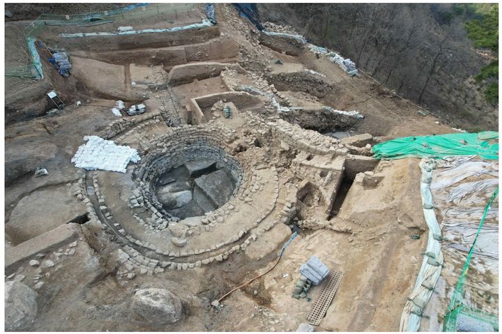 [서울=뉴시스] 부여 가림성 백제시대 성벽과 배수체계 현황 (사진=문화재청 제공) 2023.10.05. photo@newsis.com *재판매 및 DB 금지