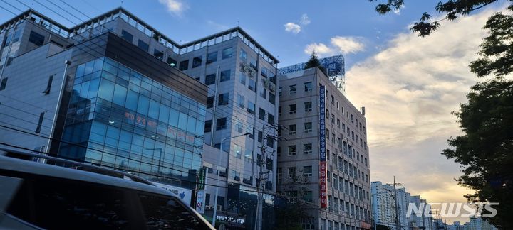 김해 중앙병원 전경