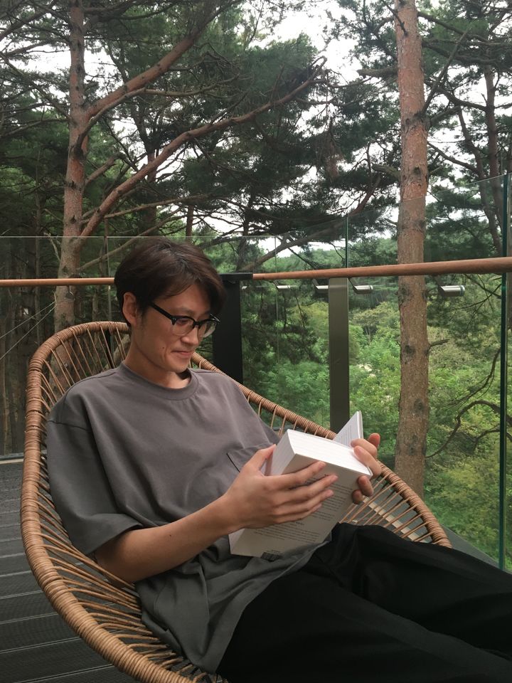 [서울=뉴시스] 임희윤 평론가. (사진 = 평론가 측 제공) 2023.10.09. photo@newsis.com *재판매 및 DB 금지