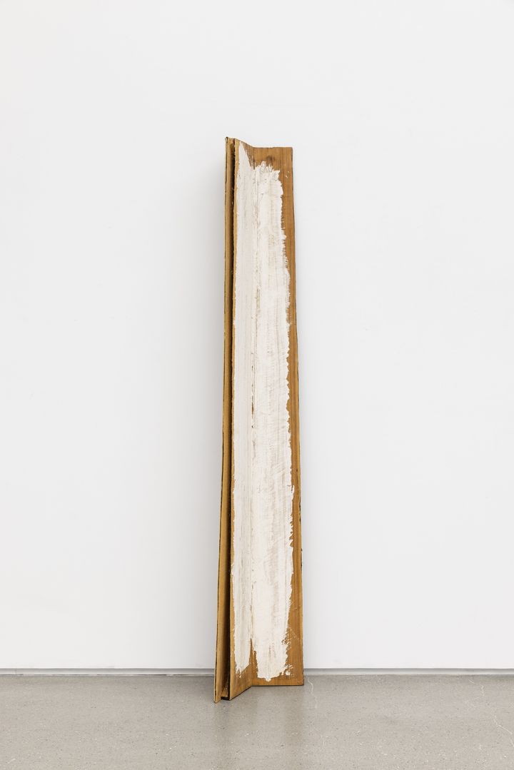 나점수, 무명, 2020, 나무(채색), 24h x 178w x 17d cm *재판매 및 DB 금지