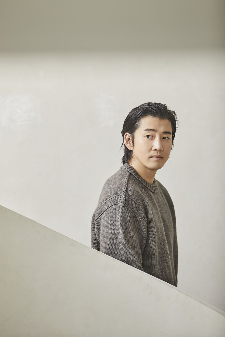 [인터뷰]윤계상 "'장첸이 웃긴 역하네' 반응도 좋아요"