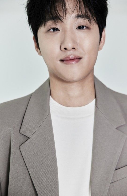 [인터뷰]홍사빈 "그럴 법한 사람이 되고 싶어요"