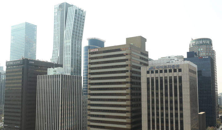 여의도 증권가 *재판매 및 DB 금지