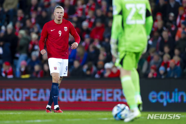[오슬로(노르웨이)=AP/뉴시스]노르웨이 국가대표 공격수 엘링 홀란