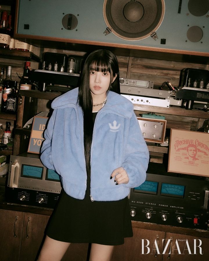 [서울=뉴시스] 권은비. (사진= 하퍼스 바자 제공) 2023.10.17. photo@newsis.com  *재판매 및 DB 금지