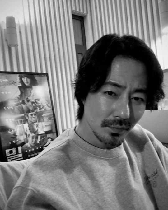 [서울=뉴시스] 조인성. (사진=조인성 인스타그램 캡처) 2023.10.28. photo@newsis.com&nbsp; *재판매 및 DB 금지