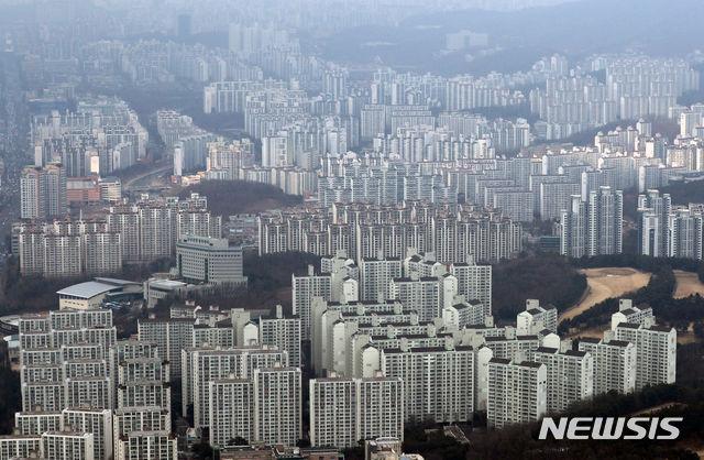  [서울=뉴시스]  상공에서 바라본 용인시 기흥구 일대 아파트. 뉴시스DB