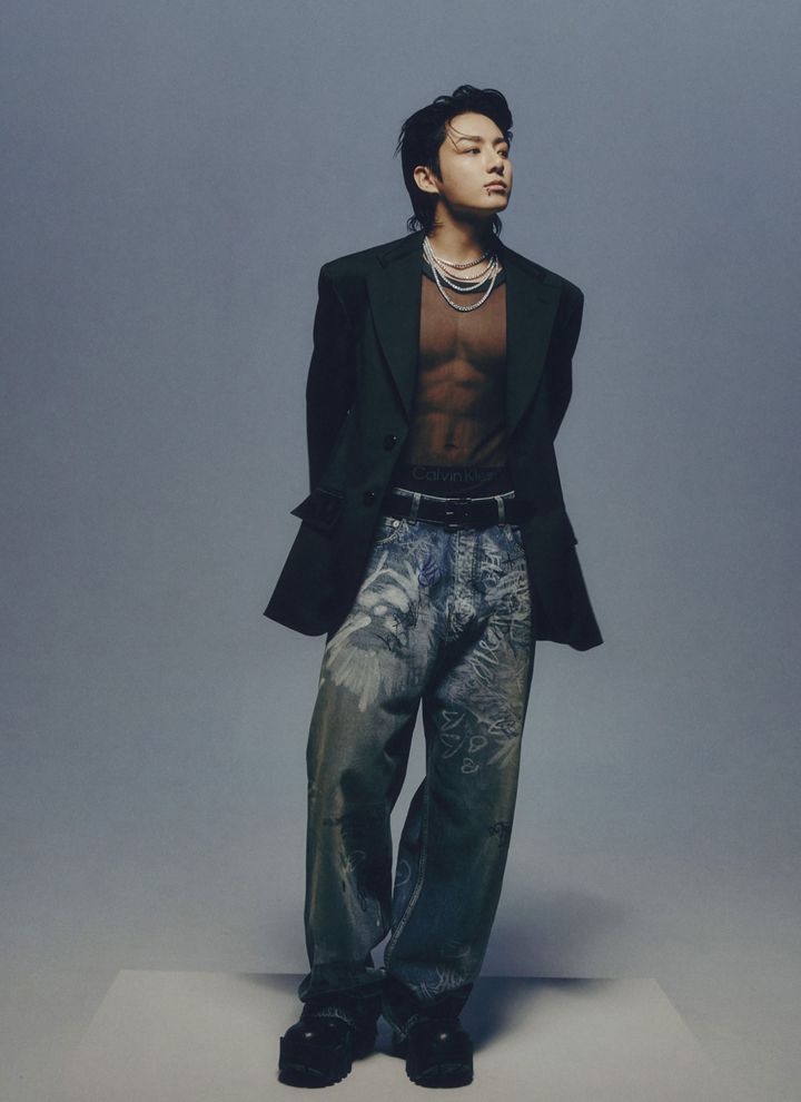 옴 파탈' 정국 '골든', 金석위개…하이브·방시혁, 美 기반 굳힐 '시금석'