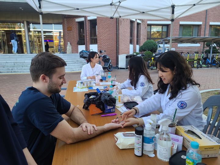 계명대 'Health Fair' 개최…외국인 유학생 건강관리 *재판매 및 DB 금지