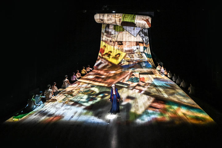 [서울=뉴시스]'엘리자베스 기덕' 공연 사진. (사진=세종문화회관 서울시무용단 제공) 2023.11.07. photo@newsis.com *재판매 및 DB 금지