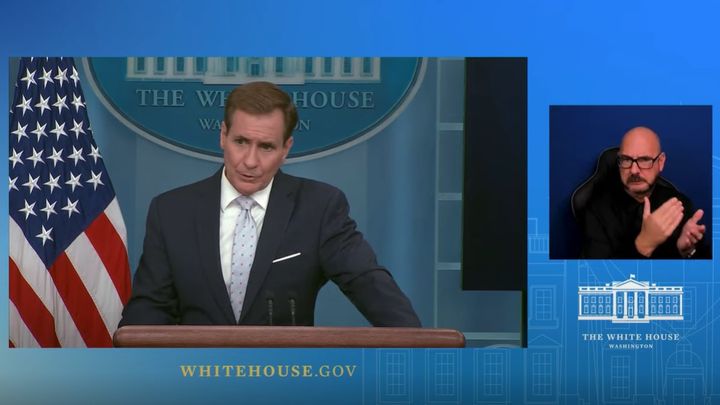 [워싱턴=뉴시스]존 커비 미 백악관 국가안보회의(NSC) 전략소통조정관이 7일(현지시간) 정례브리핑에서 취재진 질문에 답변하고 있다. (사진=백악관 영상 캡쳐). 2023.11.08 *재판매 및 DB 금지