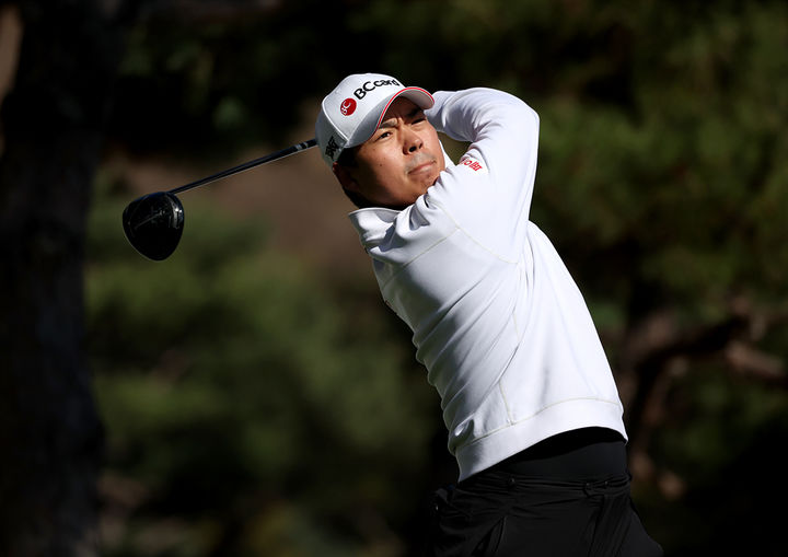 [서울=뉴시스] 신상훈은 12일 경기 파주 서원밸리 컨트리클럽(파71)에서 열린 LG 시그니처 플레이어스 챔피언십에서 우승을 차지했다.(사진=KPGA 제공) *재판매 및 DB 금지