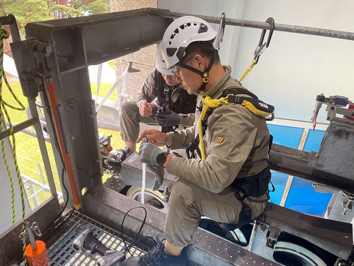 강원랜드 하이원리조트 와이어로프 안전점검. *재판매 및 DB 금지