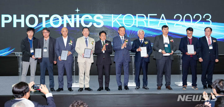 광융합산업 전시회 '포토닉스 코리아', 30일 광주서 개막 - 뉴스 썸네일 이미지