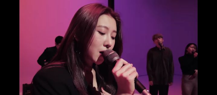 [서울=뉴시스] 온스테이지 백예린. (사진 = 네이버 문화재단 제공) 2023.11.16. photo@newsis.com *재판매 및 DB 금지