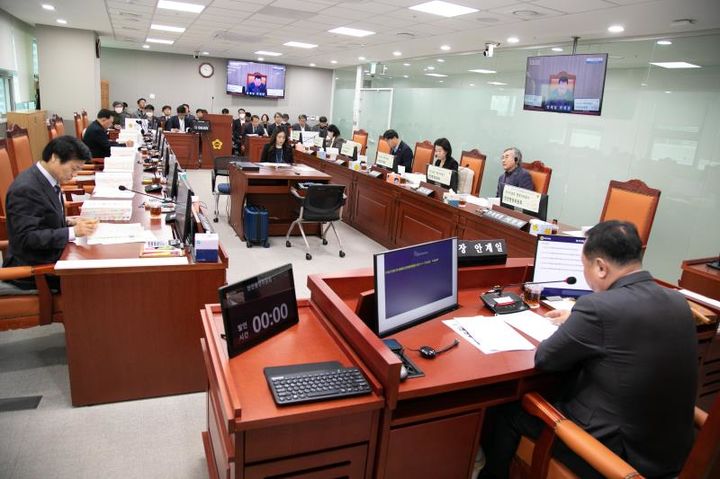 경기도의회 안전행정위원회 행정사무감사(사진=경기도의회 제공) *재판매 및 DB 금지