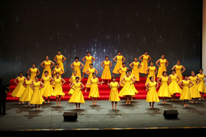 [대구=뉴시스] 동구합창단 공연 모습 (사진=아양아트센터 제공) 2023.11.20. photo@newsis.com *재판매 및 DB 금지