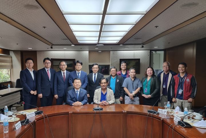 한국수자원공사와 필리핀은 23일 신규 수력 및 조력 발전 등 재생에너지 사업과 댐 안전관리, 댐 저수지 운영 등에 대해 협력 추진키로 했다. 2023. 11. 23 한국수자원공사 *재판매 및 DB 금지
