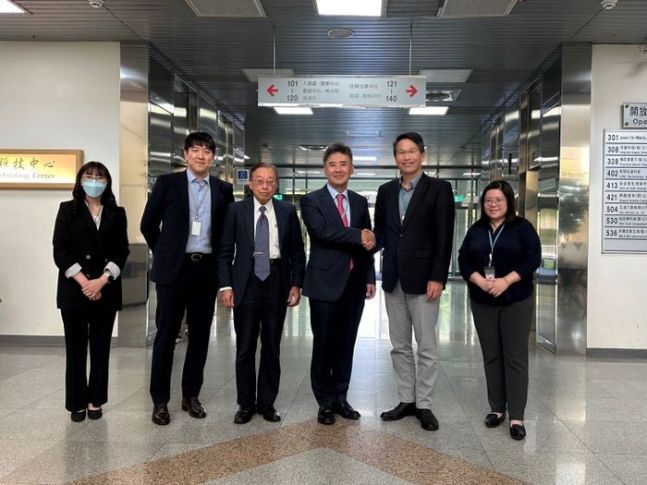 [서울=뉴시스] 한국디스플레이산업협회와 대만디스플레이산업연합협회가 협력 채널을 구축하고 기업 간 교류방안을 논의했다. (사진=한국디스플레이산업협회) 2023.11.24. photo@newsis.com  *재판매 및 DB 금지