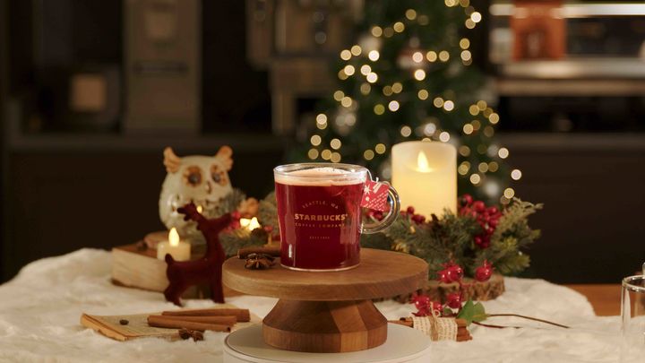 '크리스마스 루비 뱅쇼' 제품 모습.(사진=스타벅스 코리아 제공) *재판매 및 DB 금지
