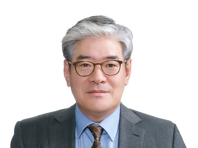 [서울=뉴시스] 허경수 코스모그룹 회장. 2023.11.27 photo@newsis.com *재판매 및 DB 금지