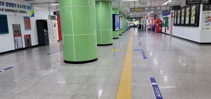 [광주=뉴시스] 광주도시철도 세이프 로드. (사진=광주교통공사 제공) photo@newsis.com *재판매 및 DB 금지