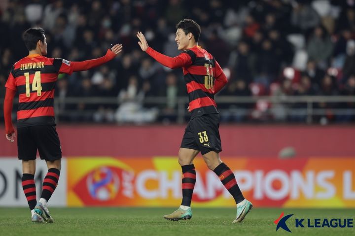 [서울=뉴시스]K리그1 포항 이호재 선제골. (사진=프로축구연맹 제공)