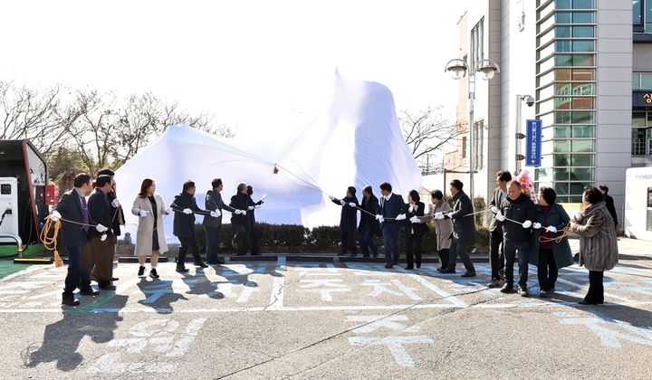 김제시농업기술센터, 농업인학습단체 상징비 제막식 개최