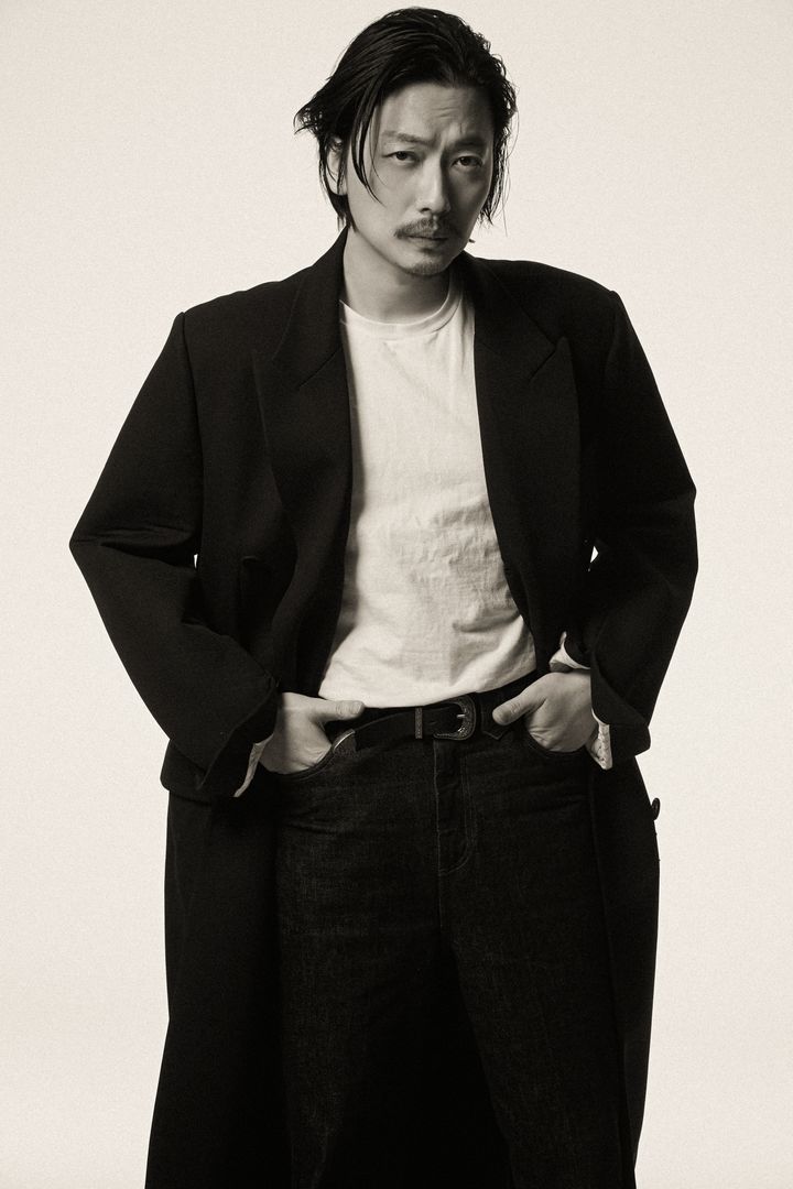 [서울=뉴시스] 이동휘 프로필 사진. (사진=사진작가 안성진 제공) 2023.12.01. photo@newsis.com *재판매 및 DB 금지