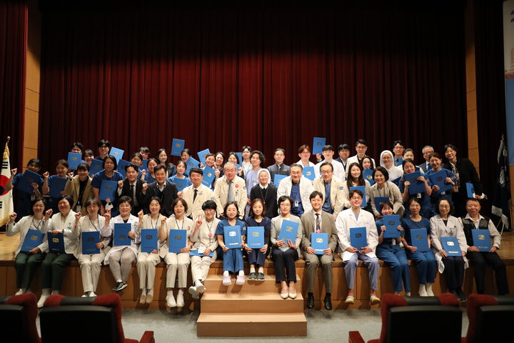 성빈센트병원 조직문화혁신위원회. (사진=가톨릭대학교성빈센트병원 제공) *재판매 및 DB 금지